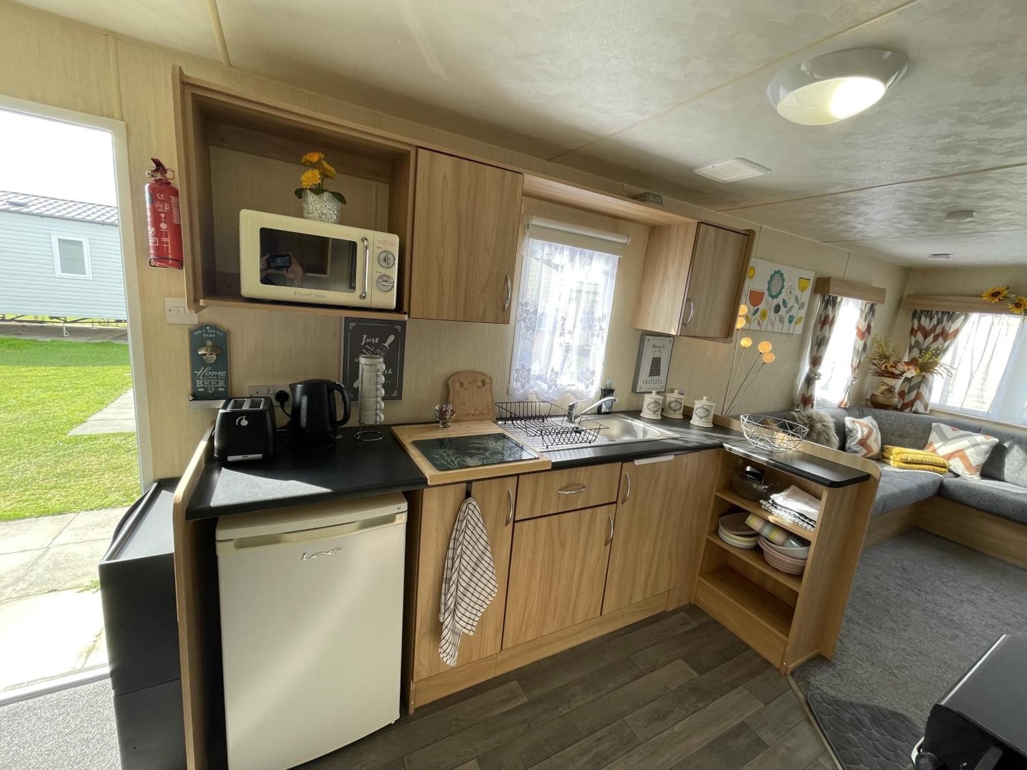3 Bedroom Caravan, Edi Rita, Robin Hood, Pet Friendly Meliden Εξωτερικό φωτογραφία
