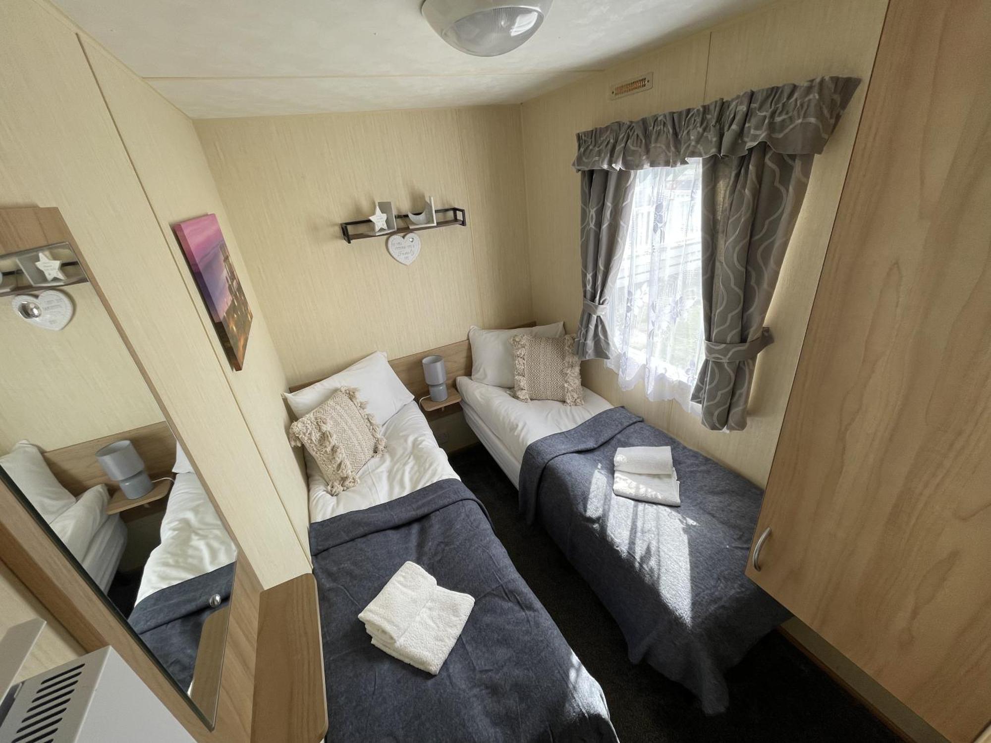 3 Bedroom Caravan, Edi Rita, Robin Hood, Pet Friendly Meliden Εξωτερικό φωτογραφία